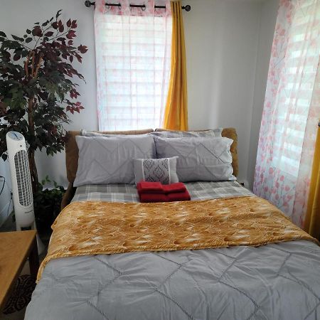 Vibrant Apartment In The Heart Of The Town Edmundston Exterior foto